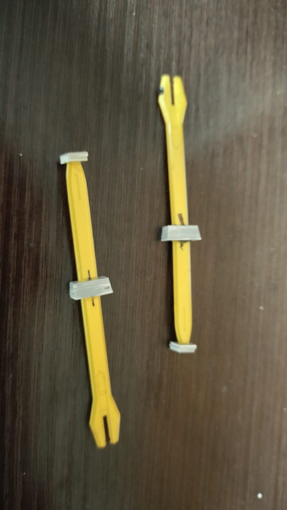 バエルソードは3mm程延長しましたが、接着時に曲がりました~( ノД`)シクシク…自分のウデの無さよ(zaku-kao9)