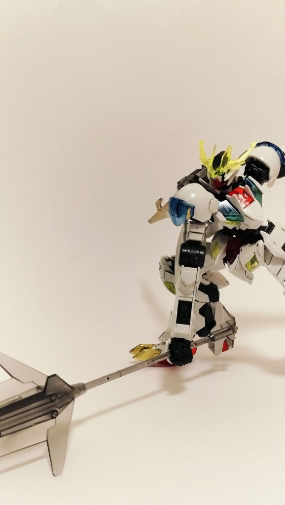 メイス大きすぎてブースに収まらないw