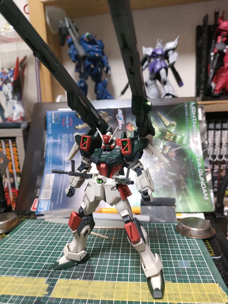 ガンキャノンみたいでカッコイイなぁコレ。