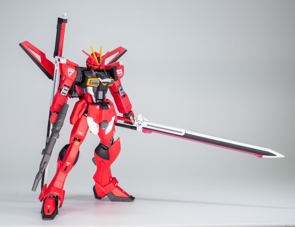 右ソード持ち手を用意できなかったので、左手でしかソード持てません。