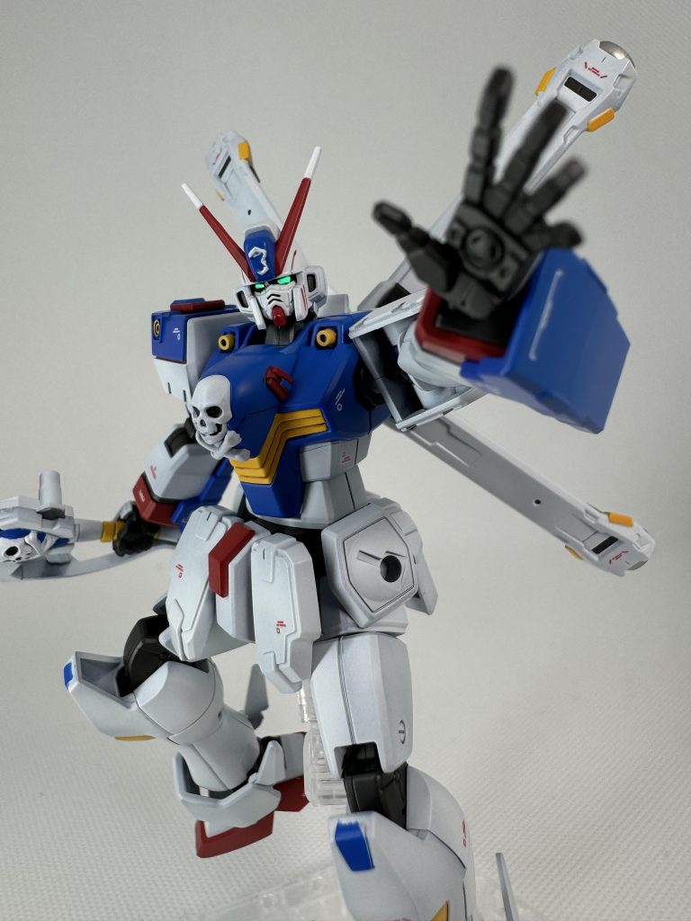 クロスボーンガンダムx3–2枚目/制作者：mt.kuro