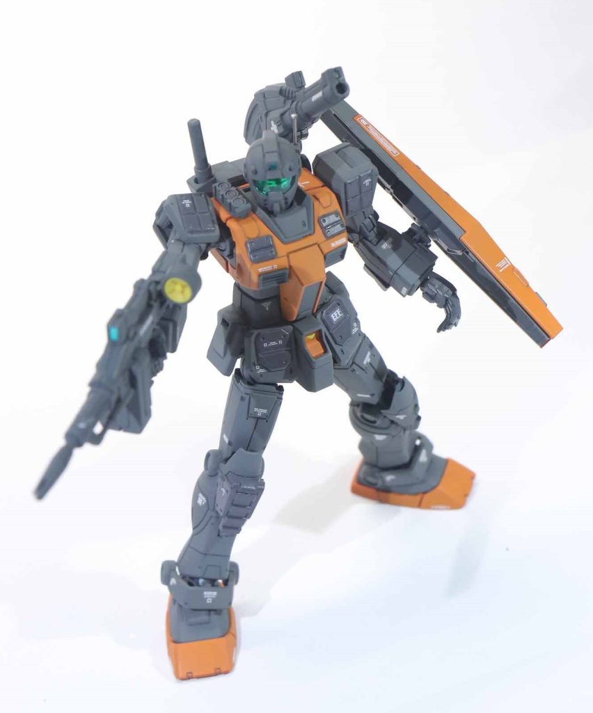 ショルダーキャノンやミサイルポッドも普通に換装出来ます！装備が豊富でディテールも細かくて素晴らしいキットです✨