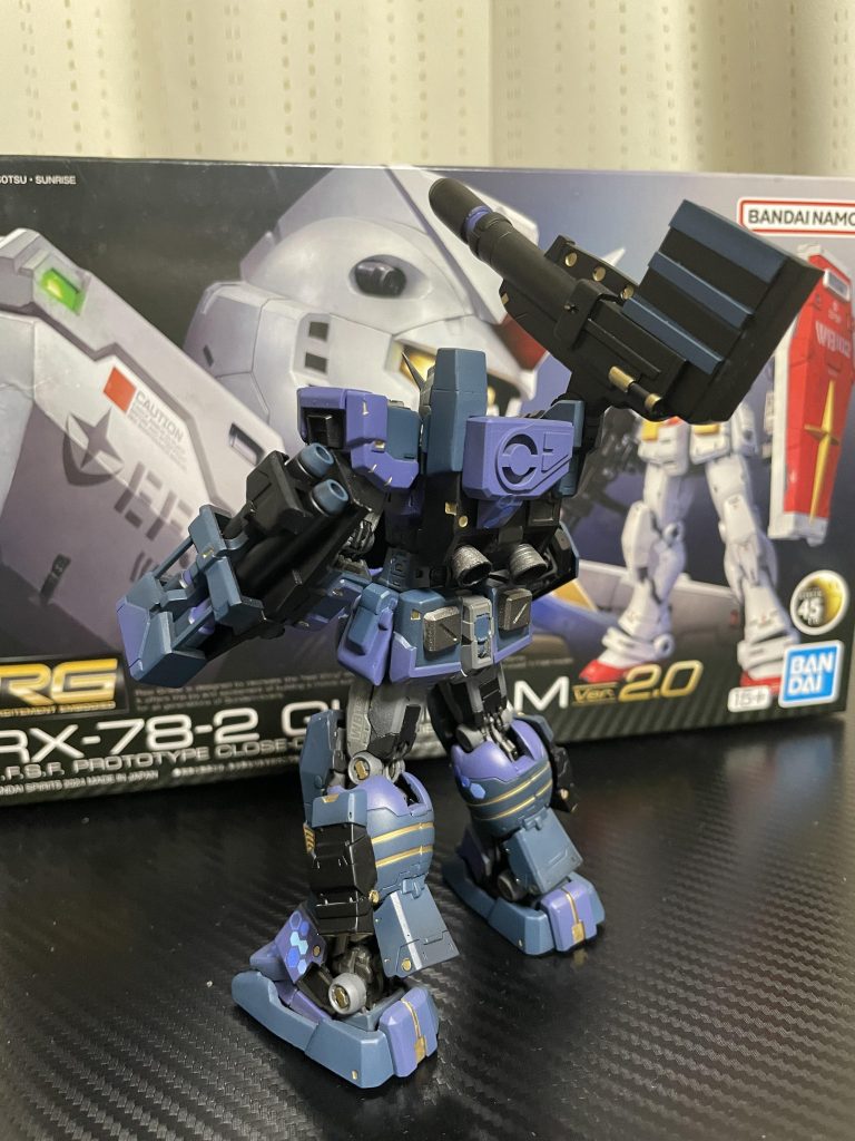 キャノン弾倉をプラ板で大型に作り直してます。