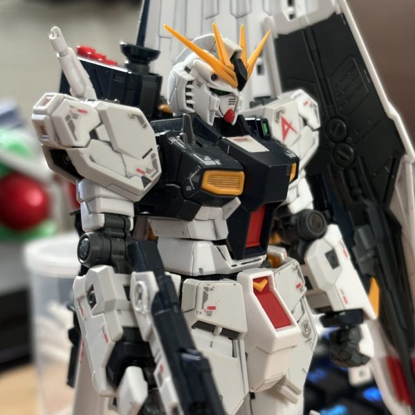 νガンダムは伊達じゃない