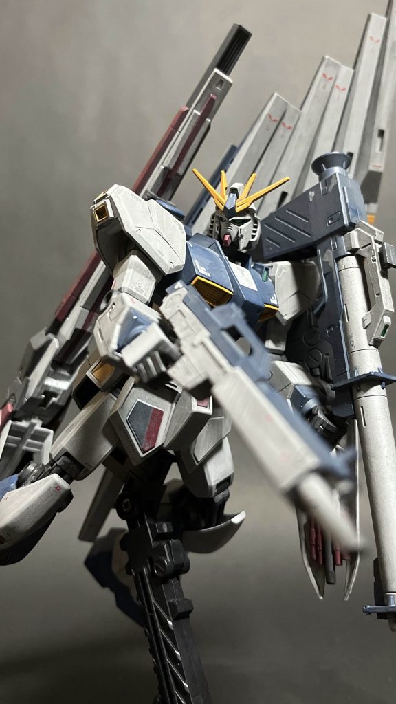 EG 1/144 RX-93ff+ff νガンダム