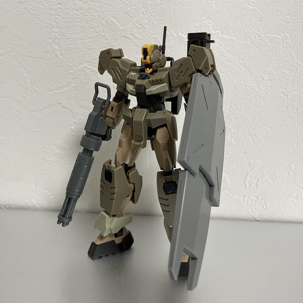 シブイ。ブレイディフォックスのシールドがマッシブでかっこよかったので、使いました。