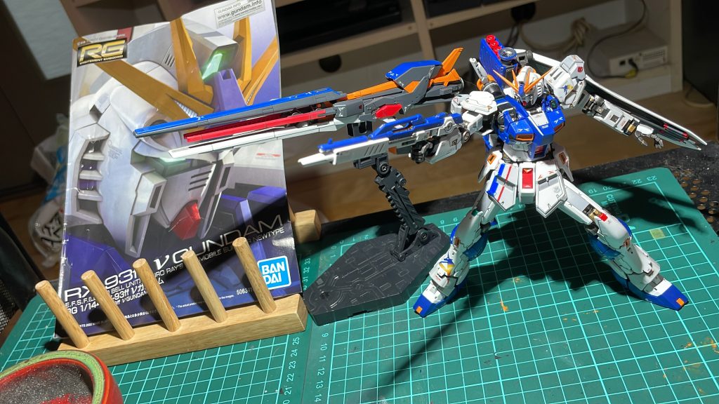 RG福岡νガンダム–4枚目/制作者：とるてぃ@trtysm