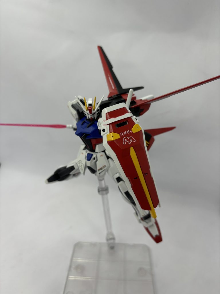 ビームサーベルを構えてストライクに乗っていたころは常にバッテリー残量が常にシビアな問題でしたね。