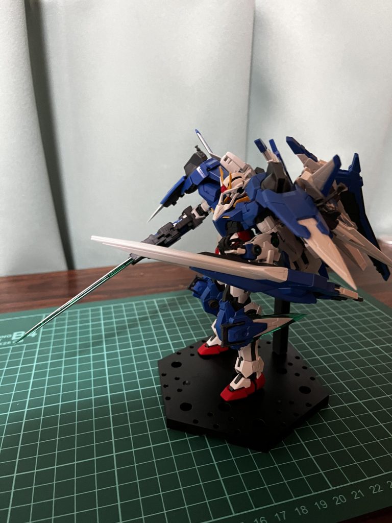 ダブルオーガンダムセブンソードザンライザー粒子貯蔵タンク–4枚目/制作者：アッキー