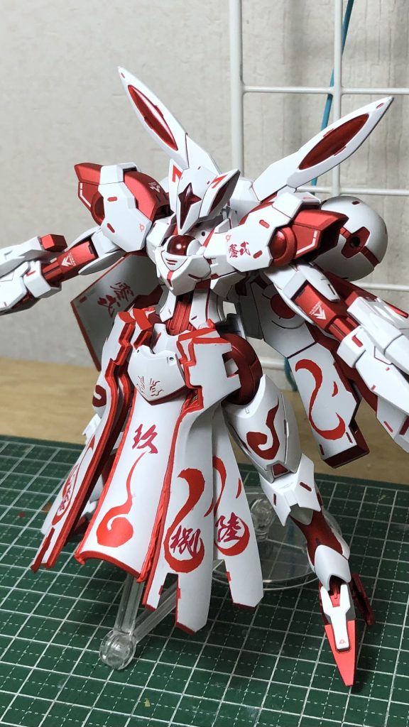 全身アップメイン写真と同じモノですが、全身で。