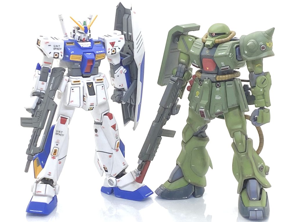 ザクII改と。ポケットの中の戦争は大好きな作品なのでこの二体は絶対に作りたかったです。