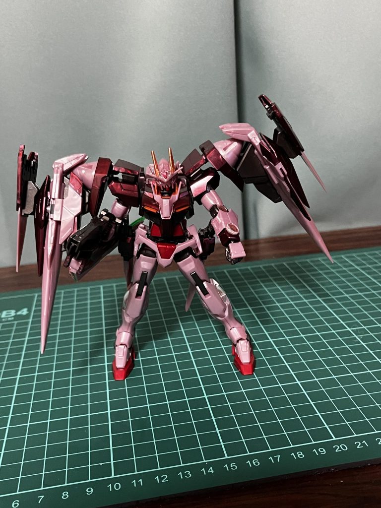 ダブルオーガンダムトランザムライザーグロスインジェクションバージョン–2枚目/制作者：アッキー