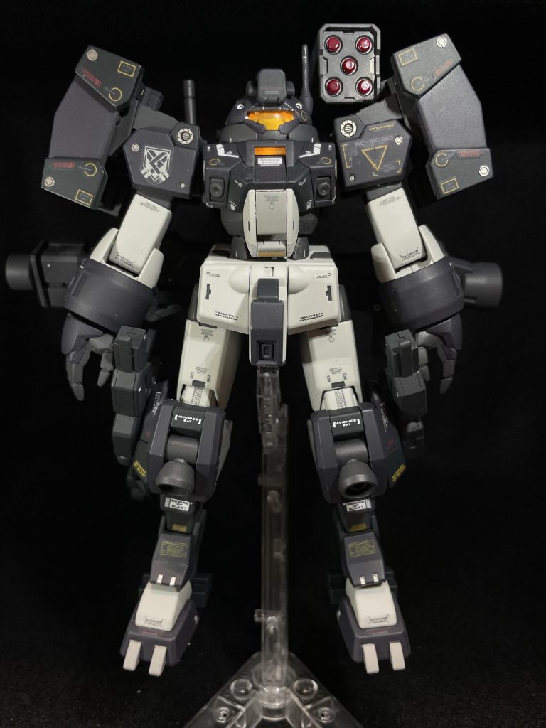 スミイレ忘れてるぅ！まぁいっかぁ！！バズーカ、ライフルを懸架したらやっぱかっこいいなー😎