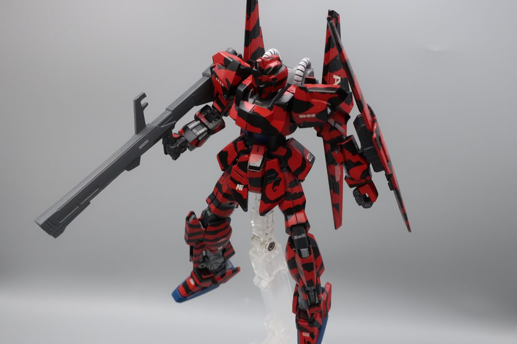 そして先日おっさん４人でカラオケに行き、おっさんメドレーを歌っていると　隣の部屋からキレイな女性の歌声が聞こえてきたのです。