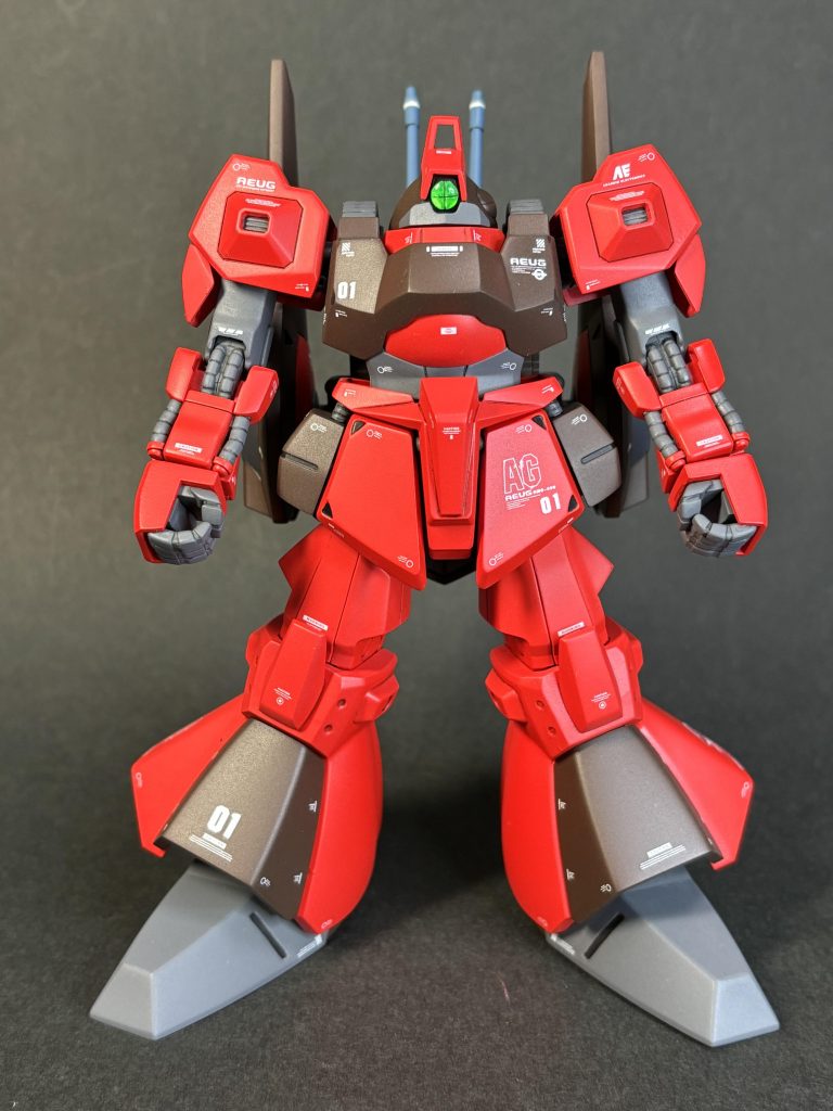 デカールで情報量アップ。