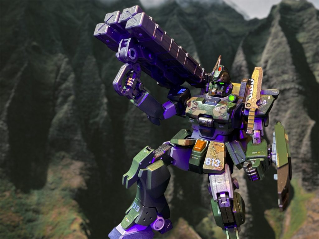 ミサイルポッドで重火力支援するez9!陸戦機体の魅力、膝立ちも何とか決まります。フレーム部分のチラリズムも忘れておりません!