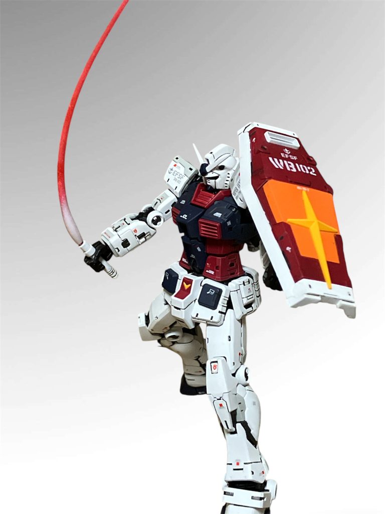 珍しくサーベル構えてみまして