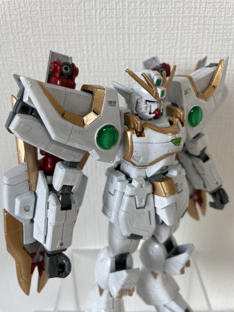 HG1/100アルトロンガンダムとHG1/100 シェンロンガンダム ✖️2個使用。
