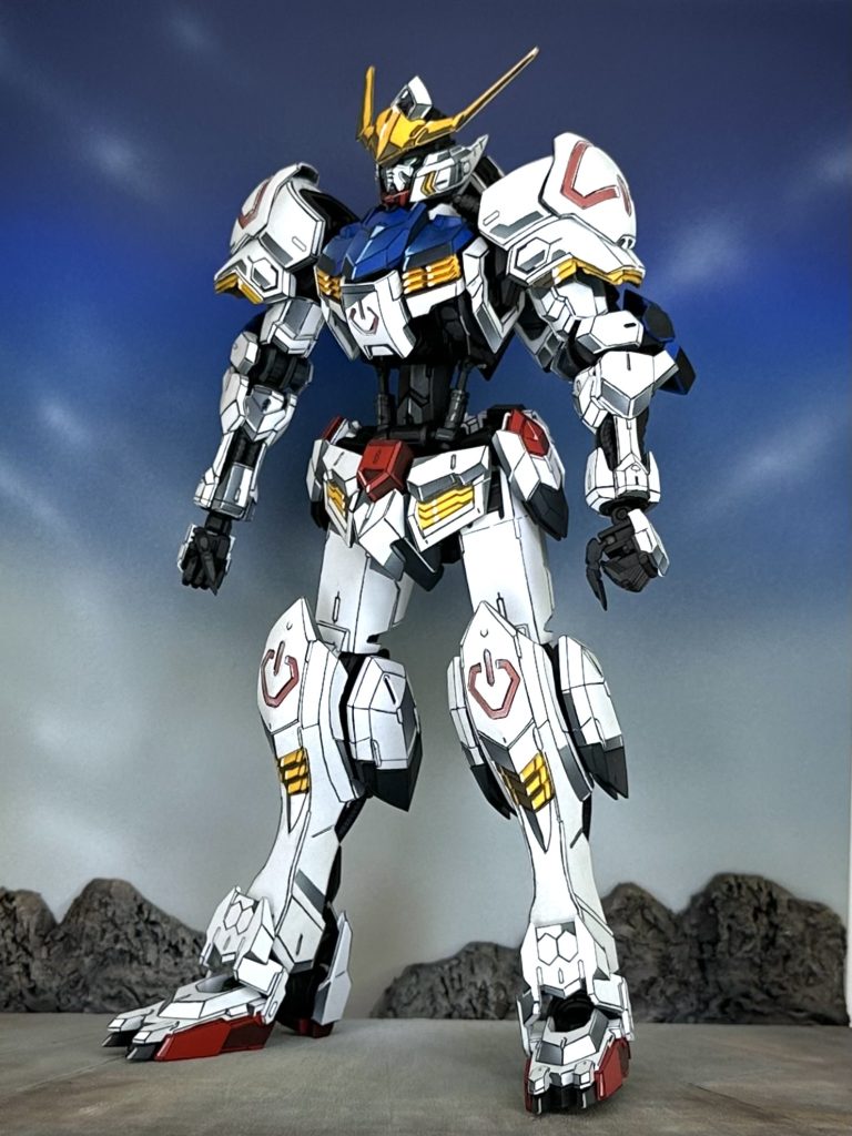 光源側。ちょっとあっさり過ぎかもですね😅鈍角のエッジが意外に多く線引きが非常に大変でした。