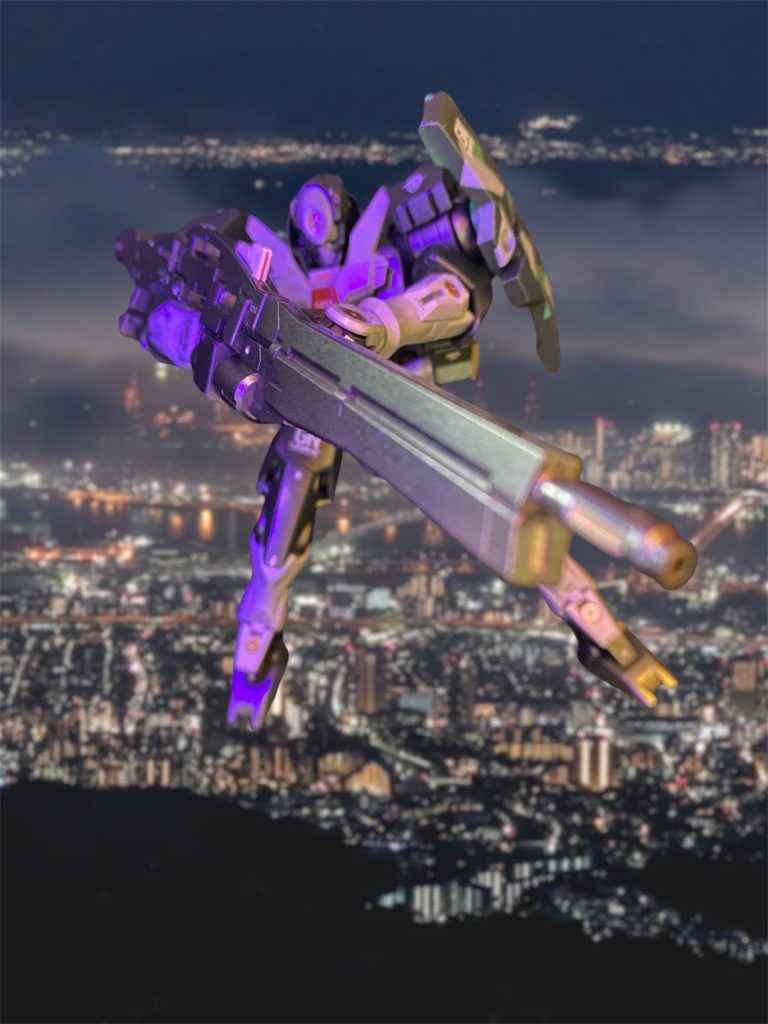 一説によると、ブレイクピラー事件以降、宇宙と地球を往来する際の監視の目が厳しくなったことや、比較的簡単に現地調達が可能なことから、ソレスタルビーイングのガンダムマイスターが、ごく小規模な任務の際に、長距離狙撃仕様にカスタマイズされた本機を駆り武力介入を行ったという目撃証言もいくつか確認されている。