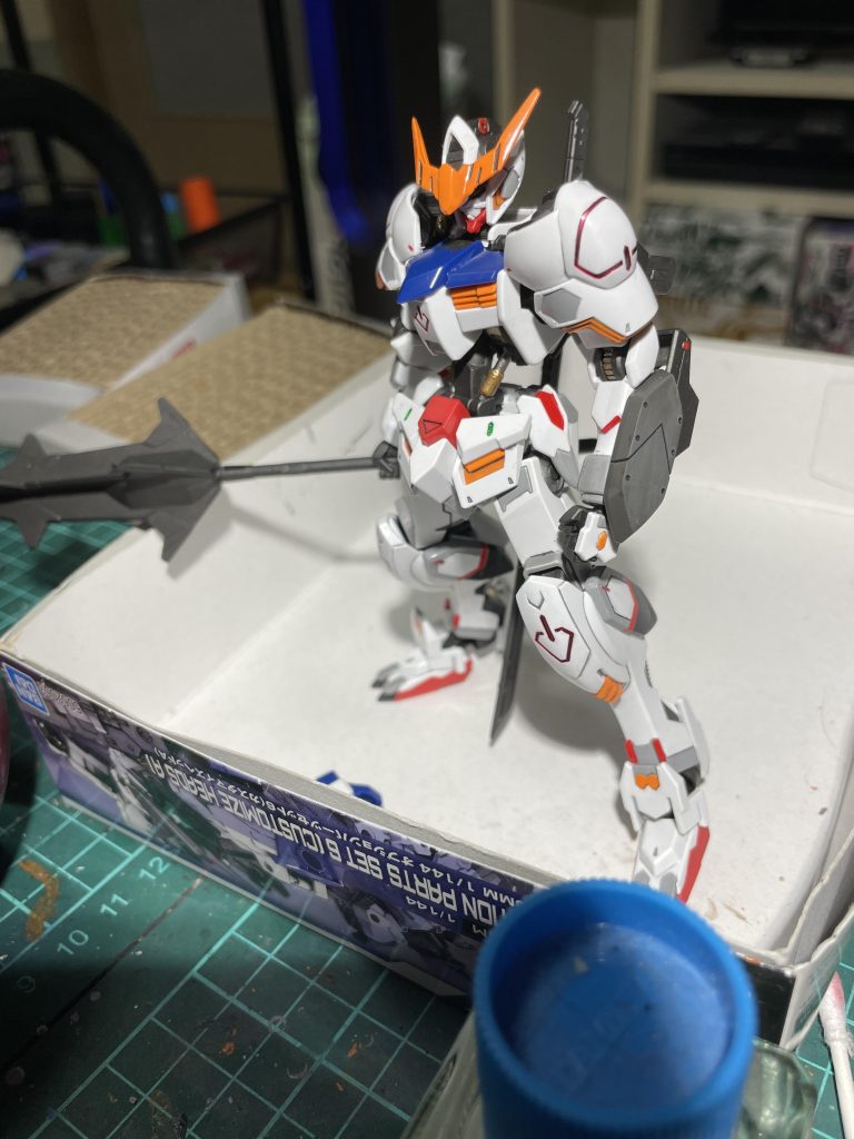 バルバトス先に組み終わって満足しちゃってましたHGほんと可愛いですね笑