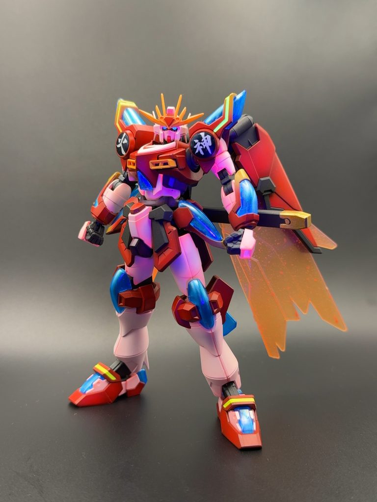 黒い部分はメタルカラー ダークアイアン赤は焦げ茶下地→ホワイト面吹き→プレミアムレッド+シャインレッド黄色はオレンジ下地→ホワイト→マンダリンイエロー肩と足首の線部分は蛍光イエロー金色はパールゴールド久しぶりにヒロイックなキャラクターモデルを作りました。シンプルにカッコ良さを追求するのも楽しいですね( ◜ᴗ◝)♨️