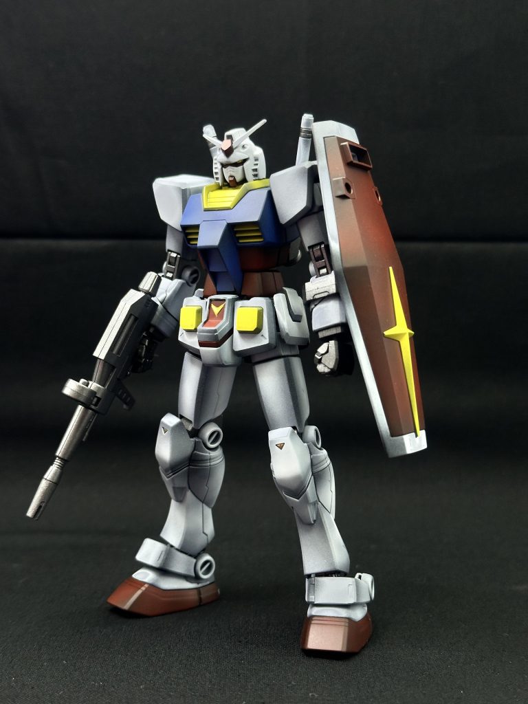 頭とライフルに合わせ目ありますが今回は消してません。グラデだとあまり目立たないので(￣▽￣;)