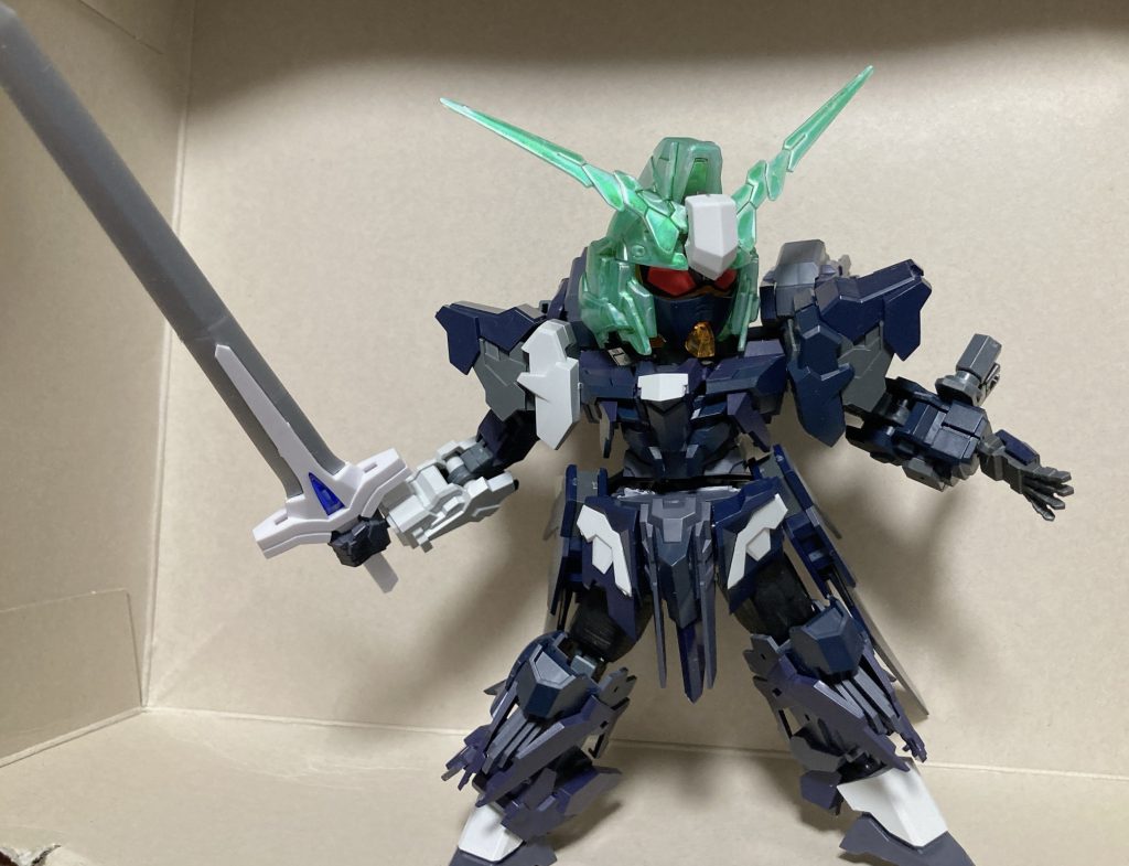 しかし、変形後の姿があまり納得いきませんでした。