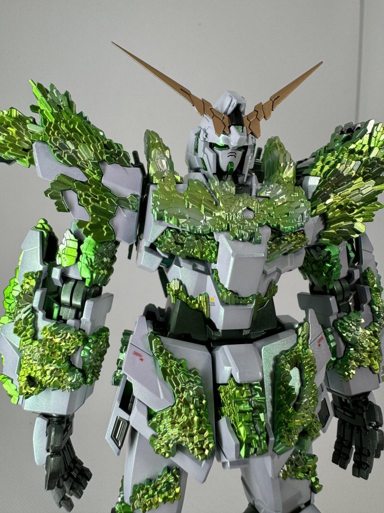 ユニコーンガンダム　光の結晶体–2枚目/制作者：mt.kuro