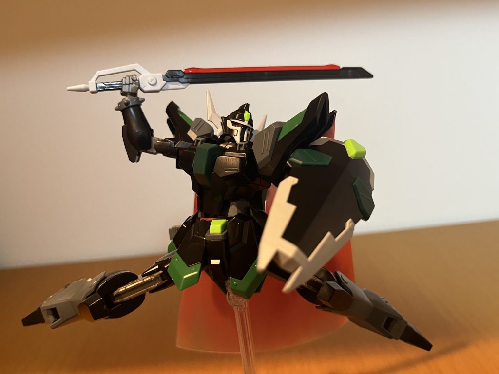 HG ブラックナイトスコードルドラ (グリフィン・アルバレスト専用機)–2枚目/制作者：刺身オレンジ