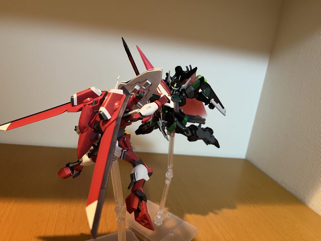 HG ブラックナイトスコードルドラ (グリフィン・アルバレスト専用機)–7枚目/制作者：刺身オレンジ