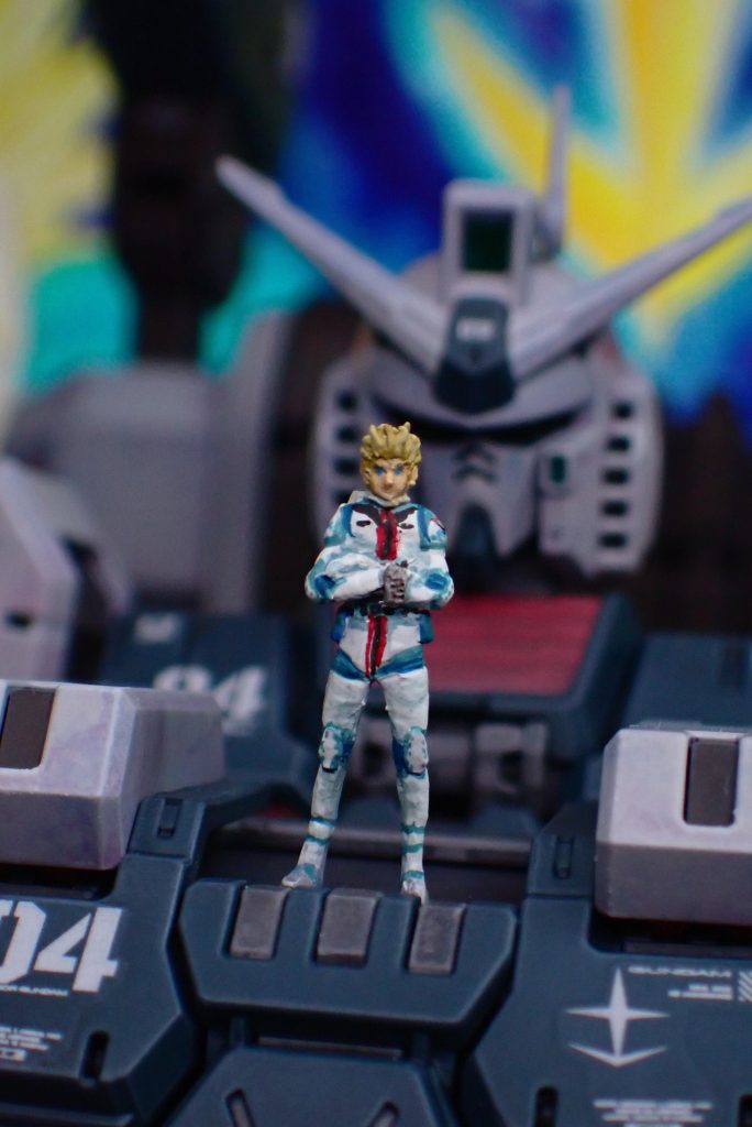 1/100イオフレミングは携帯ラジオがこだわりです。