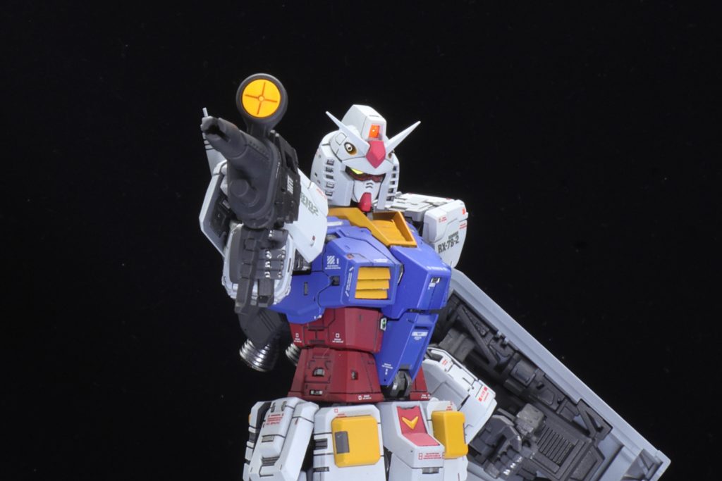 ライフルを構えて