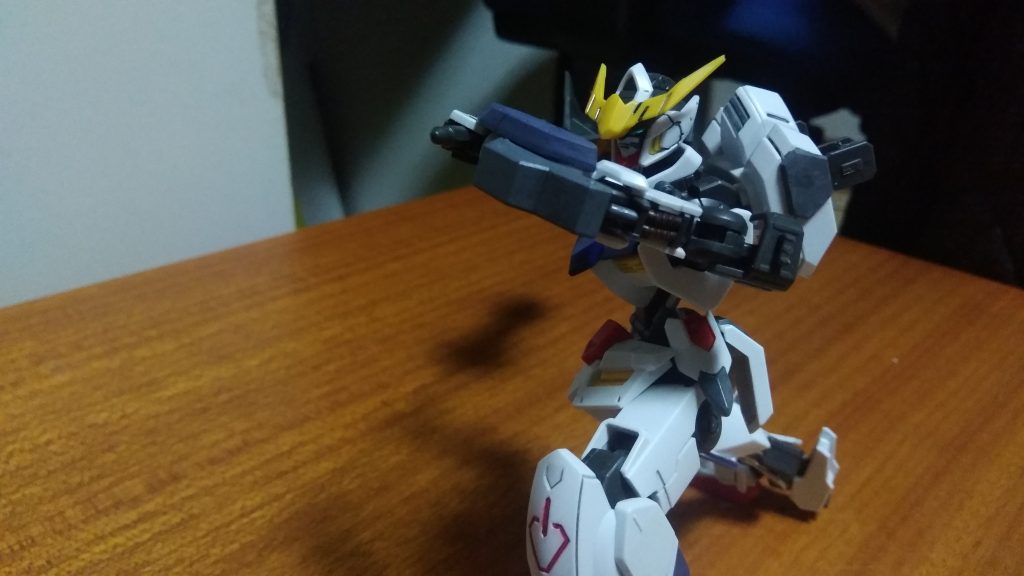 バルバトス初登場–3枚目/制作者：masatoshi