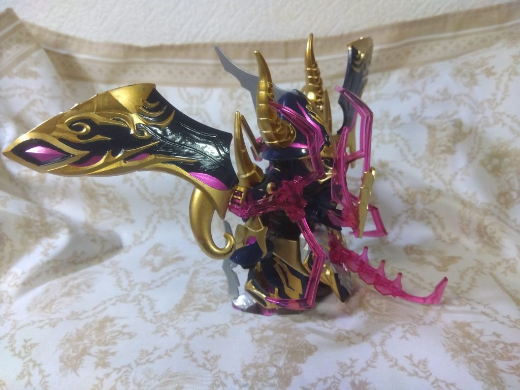 後ななめ♪後ろは情報が少なくて想像で塗装するしかない(gundam-kao9)