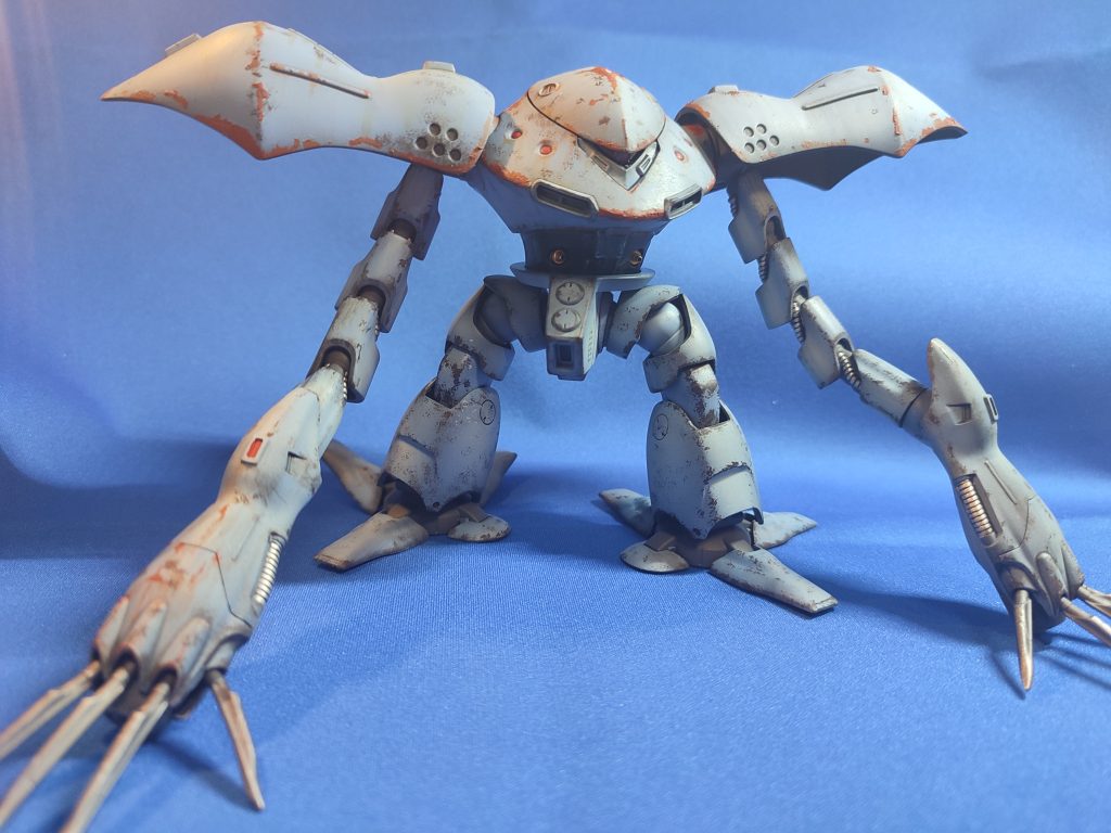 スポンジチッピングとタミヤのウェザリングマスターで全体をウェザリング。ちょっとやり過ぎ気味ですが…水性のつや消しクリヤーでコートして完了。