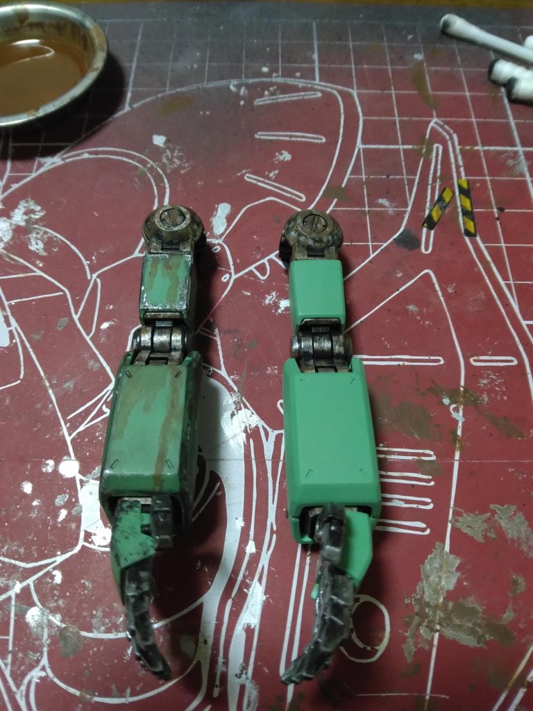 ウェザリングはウォッシングとドライブラシ、さびをイメージした塗装を重ねました。このくらい汚しすぎぐらいが自分はとても好みです!