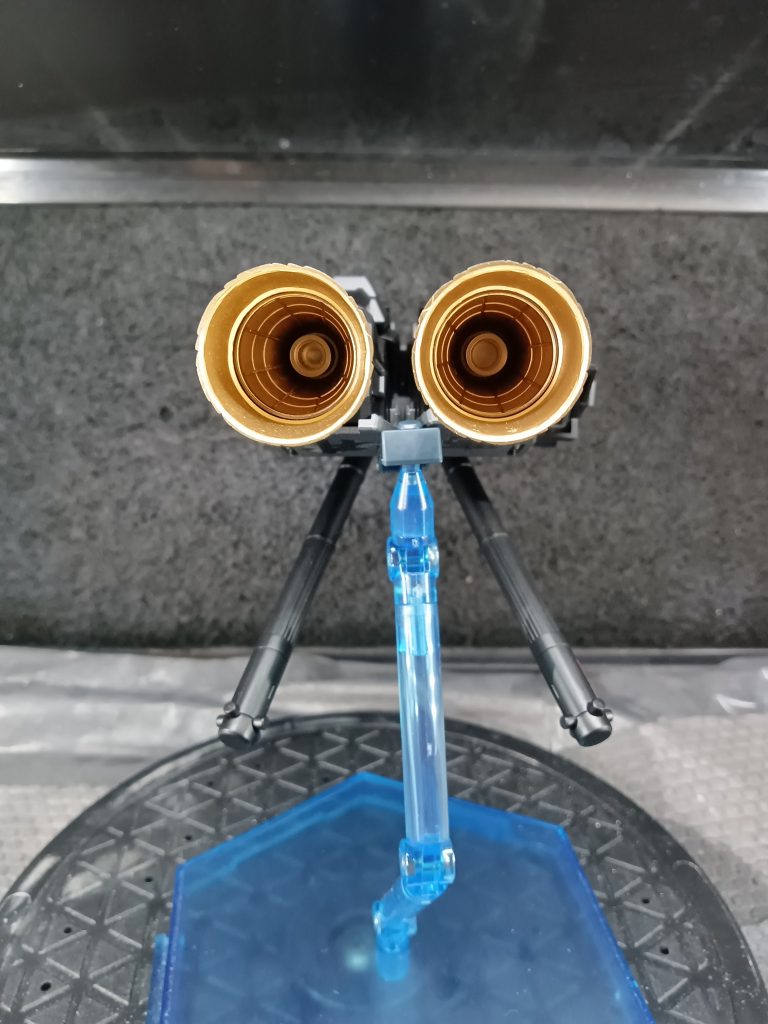 バーニアは大型化して出力を強化しています最後まで見て頂きありがとうございます😊 コイツはとりあえず完成でw最近衝動買いで詰みプラが増えてきたのでサクサク作っていけたらと思いますwまた何か作りますのでお時間とお暇がございましたら見てやってください😊閲覧 イイね コメントとありがとうございました!またよろしくお願いいたします🙇