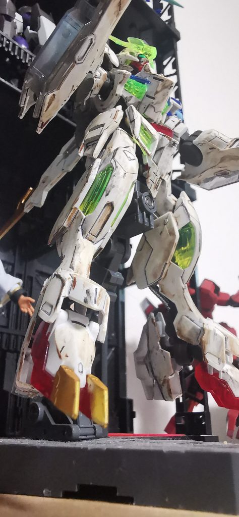 下から見上げて