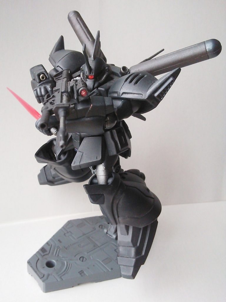 ②気持ちばかりのスジ彫りと塗装してこうなります