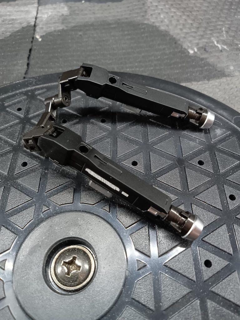 このブースターはユニバーサルモデルですので任務に応じて出力の設定を変える事ができます代休をフル活用して制作しましたw設定がふわふわしておりますが御愛嬌でお許しください😊なんだか詰みプラが減らないのでまた何か作ります!良かったら次回作も見て頂けますと非常〜に嬉しいです今回も最後までお付き合い頂きましてありがとうございました!またよろしくお願いいたします🙇