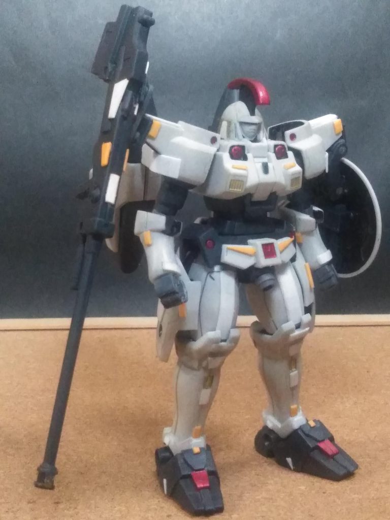 『新機動戦記 ガンダム W 』は MS 全般の扱いが残念です 😏💨この子も例に洩れず主役機体のライバルなのに不遇な扱い 😩💦💦そんな 旧キット『トールギス 』をリビルド投稿致します 😁
