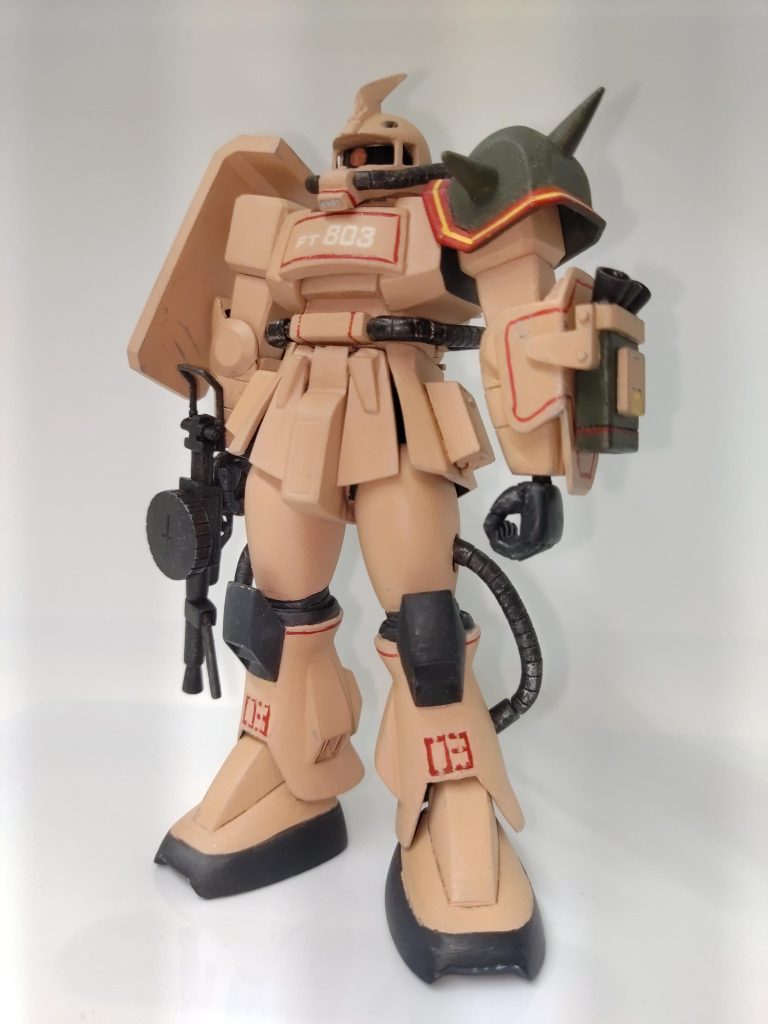 ガワラ立ち風筆塗りつや消しスプレー仕上げ当初もっとピンクに近い色でしたが、さすがに違うなと思い作り直しました。