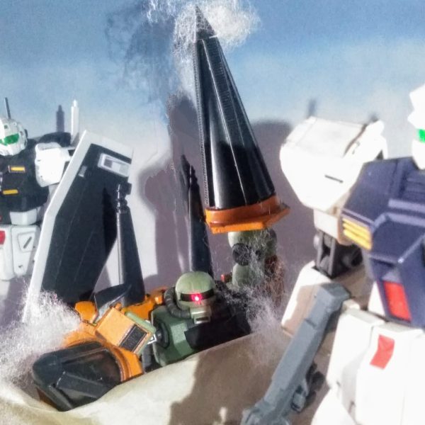 ザク Ⅱ F 2《テン・ゲントッパ 准尉 搭乗 〔アッグ システム〕運用試験機》【 0083 ナ・イショ基地 ver, 】