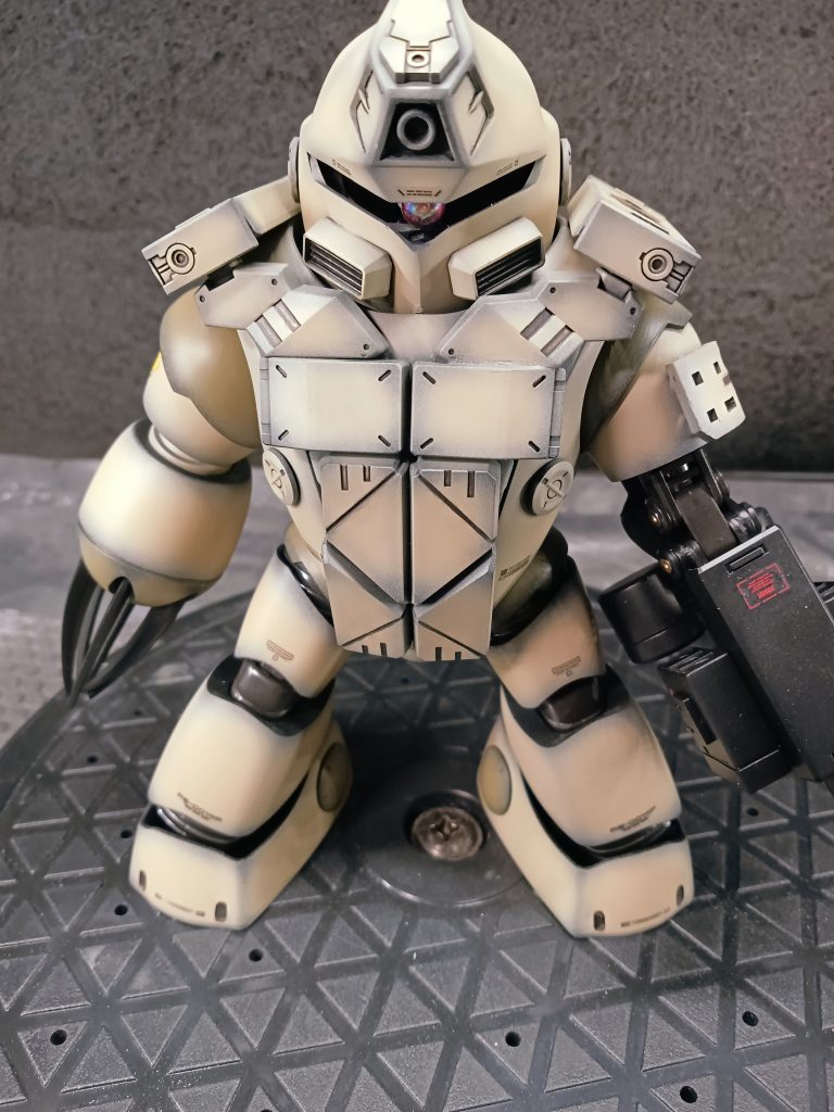 最後まで閲覧頂きましてありがとうございました😊部品の選定に時間がかかってしまい 費やした時間の割にはと反省しております😰積んだガンプラが消費できていないので次回はミキシングしない予定ですwまた何か作りますので 暇潰しにでも見てやってください!今回もありがとうございました 次回もよろしくお願いいたします🙂↕️