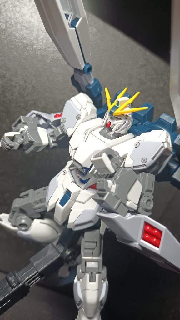 HGUC ナラティブガンダム b装備(素組)–4枚目/制作者:mesoEVO10