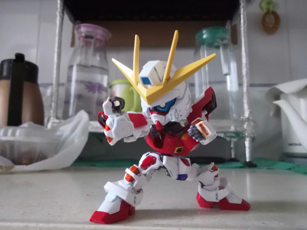 ビルドバーニングガンダム–3枚目/制作者：LUNLUN（邪道可動）