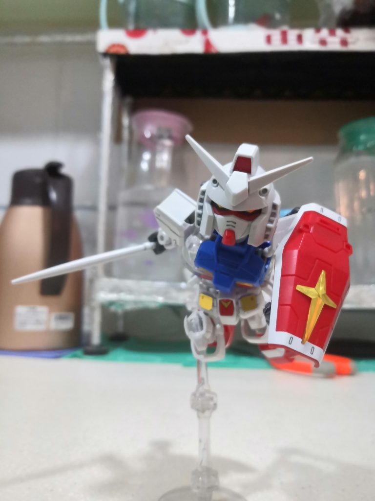 EXスタンダード RX-78-2 ガンダム–2枚目/制作者：LUNLUN（邪道可動）