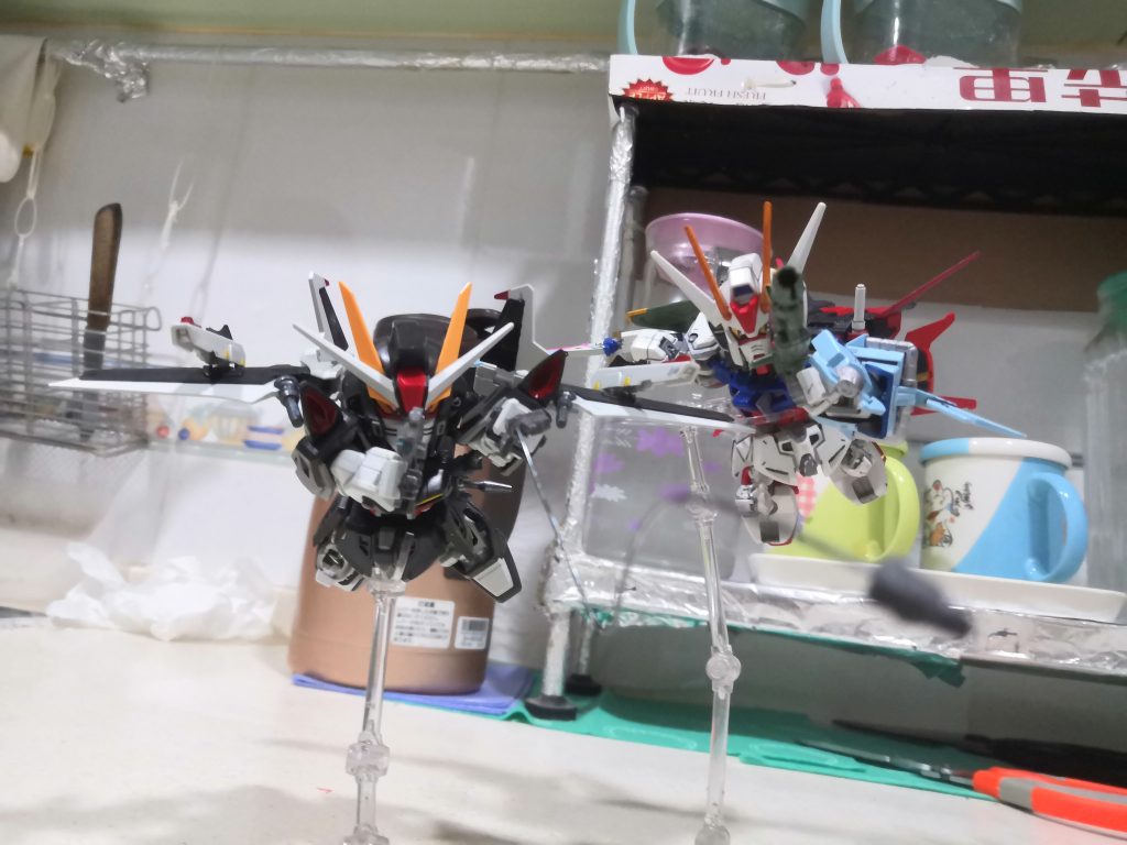 ストライクノワールガンダム–5枚目/制作者：LUNLUN（邪道可動）