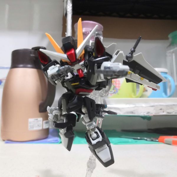 ストライクノワールガンダム